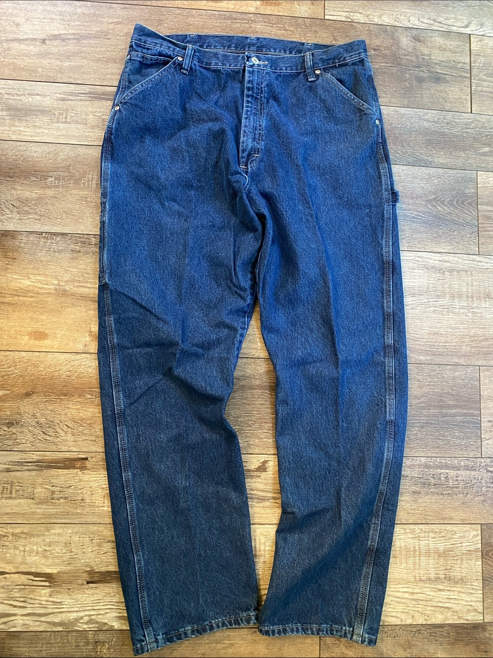 Wrangler Relaxed Fit Blue Denim Jeans